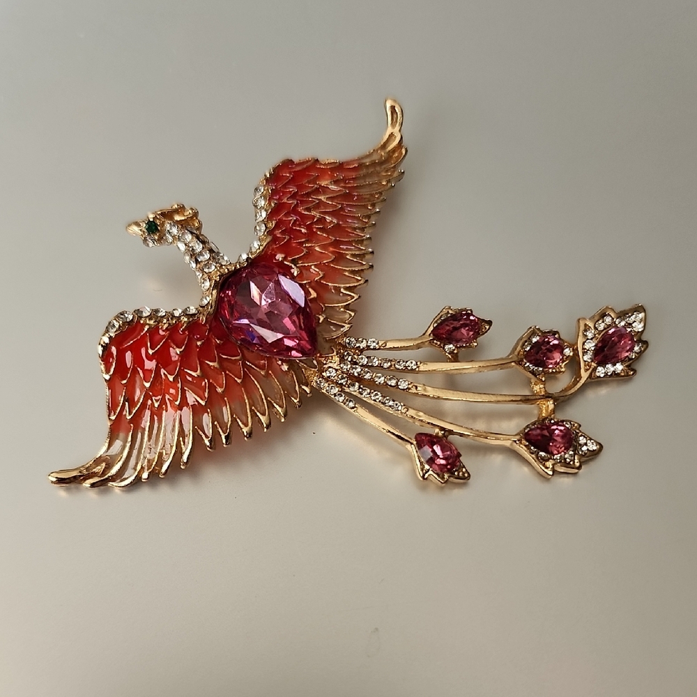 Fashion Jewelry Gold-tone Phoenix Brooch with Red and Pink Stones